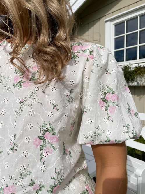 Hovedbilde Vila Vimada Blomster Topp