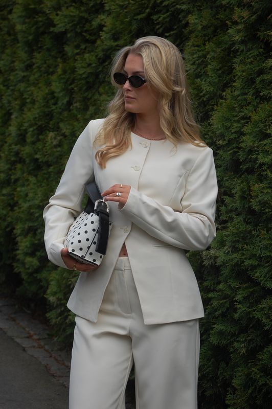 Vero Moda Vmbecca Innsvingt Blazer Offwhite